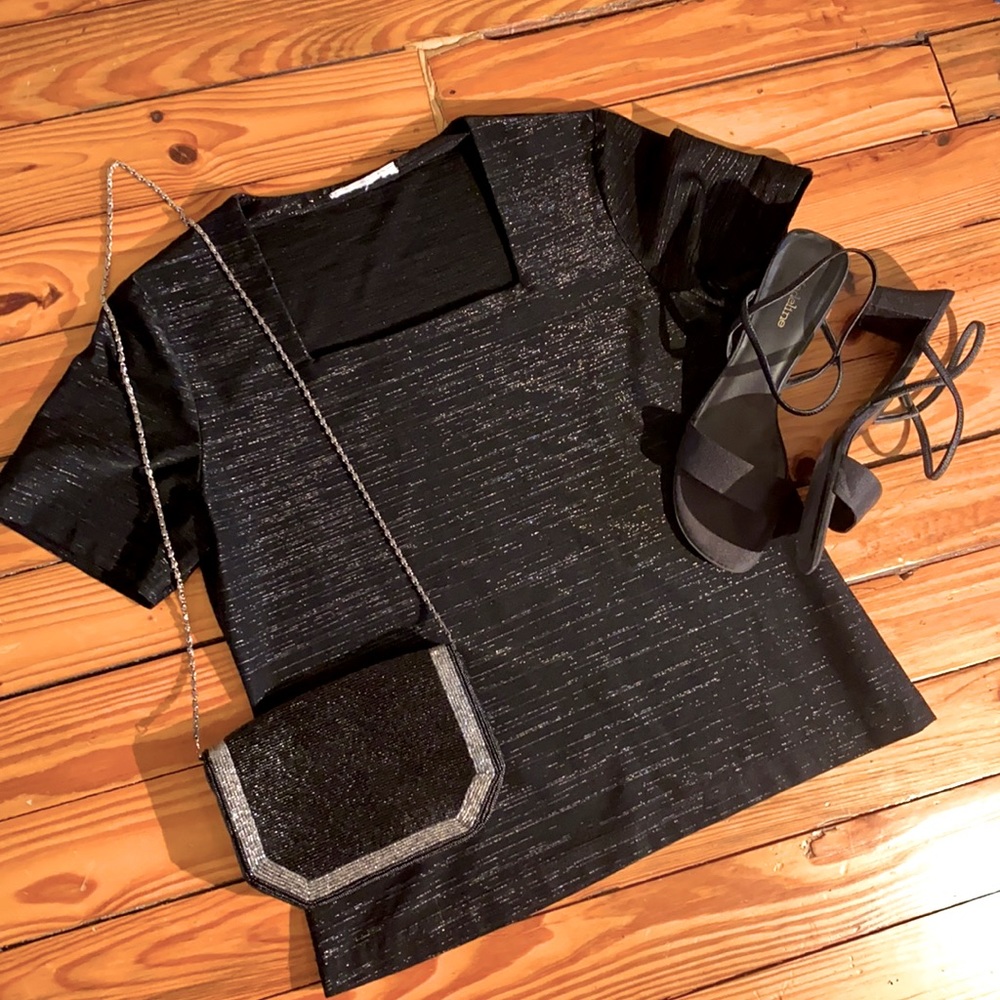 Vintage 90s square neck black and silver tee